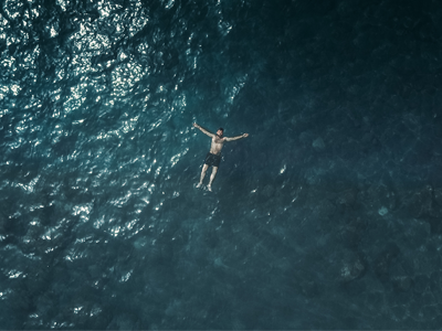 ||Swimming