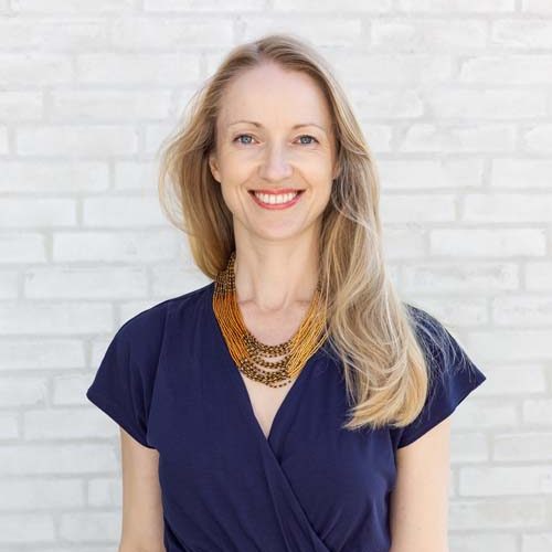 Nicola Barnett